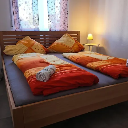 Casa Fridolin - Messe & Zeppelin Apartments Lägenhet Friedrichshafen
